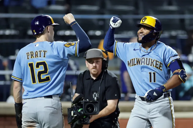 Chourio and Misiorowski lead Brewers past Mets